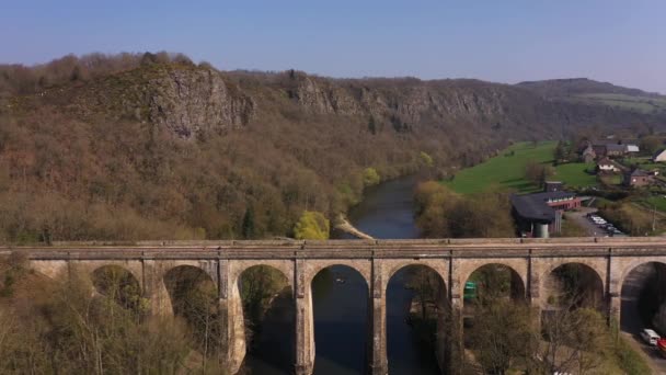 Vacker Antenn Utsikt Över Den Klumpiga Viadukten Normandy — Stockvideo