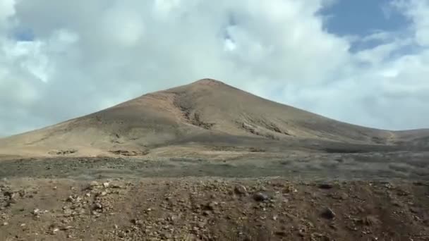 Driving Lanzarote Looking Mountains Volcanoes Summer Day — Stockvideo