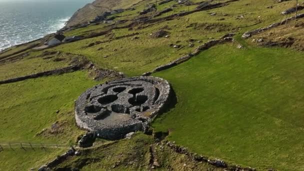 Cashel Murphy Kerry Ireland March 2022 Drone Gradually Orbits Ancient — Stock Video