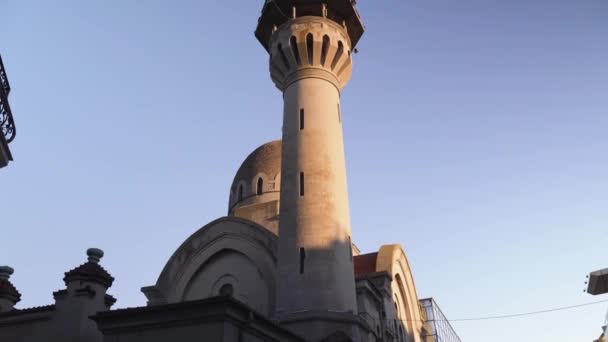 Мечеть Констанки Время Заката Румынии Широкоугольный Снимок Gimbal View — стоковое видео
