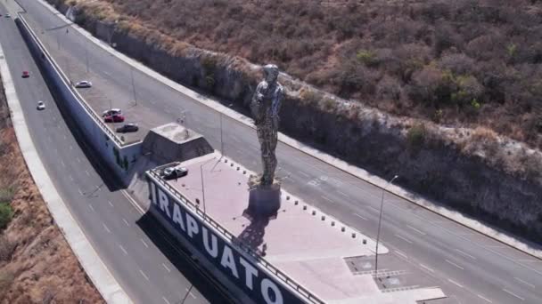 Estátua Gigante Aço Irapuato — Vídeo de Stock