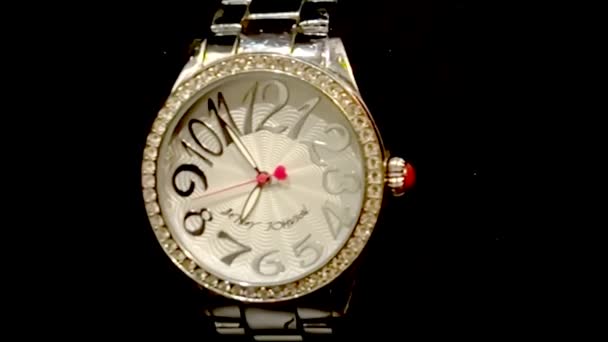 Betsey Johnson Jewelry Gold Wristwatch Rotating Display Product Demo — Stock Video