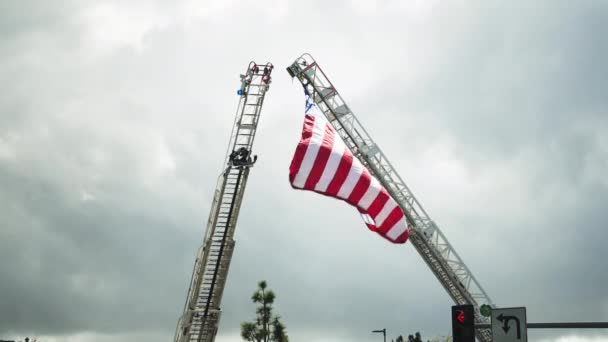 Close American Flag Billowing Wind Slow Motion — Wideo stockowe