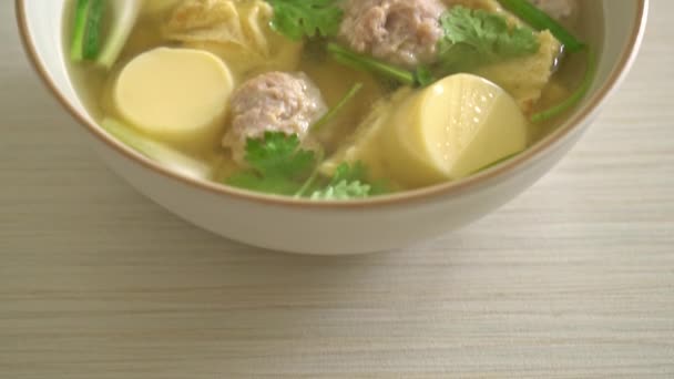 Смажений Яєчний Суп Або Омлетний Суп Свининою — стокове відео