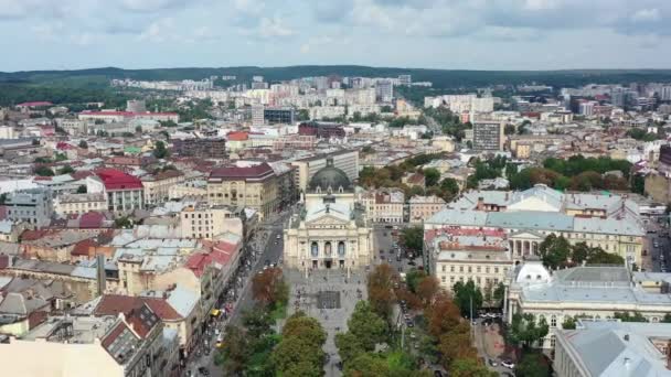 Aerial Drone Lviv National Academic Opera Ballet Theatre Lviv Ukraine — Vídeos de Stock