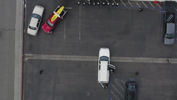Aerial Drone White Hearse People Unload Casket Funeral Procession — Stockvideo