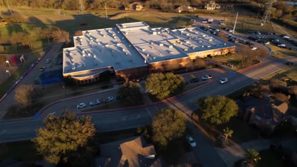 Flygbilder Från Mcauliffe Grundskola Highland Village Texas Närmar Sig Från — Stockvideo