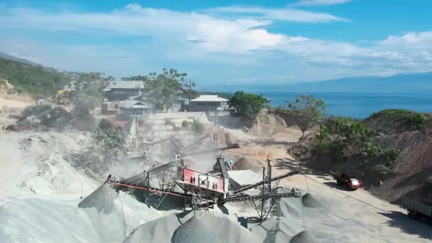 Aerial View Extracting Transportation Rocks Shale Quarry Central Sulawesi Indonesia — Stockvideo