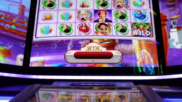 Beweging Van Curve Groot Scherm Van Speelautomaten Casino Met Resolutie — Stockvideo