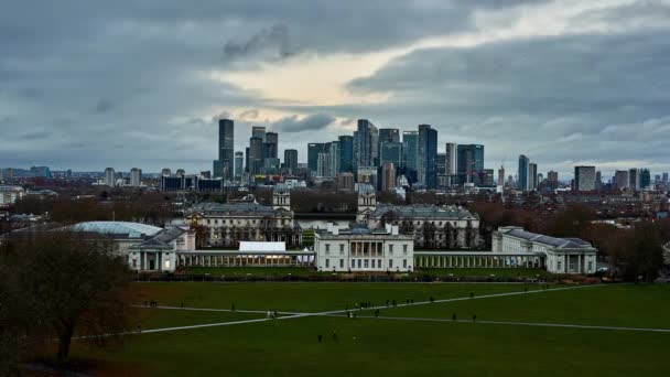 London Skyline Day Night Timelapse Overlooking Famous Greenwich Old Royal — стоковое видео