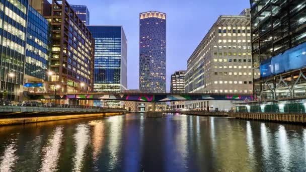 London Docklands Canary Wharf Night Timelapse England — Vídeo de stock