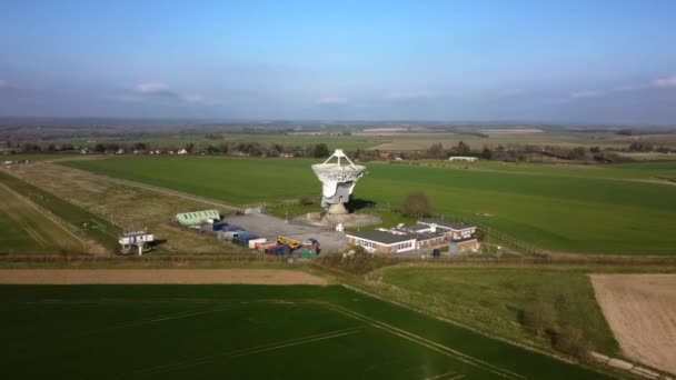 Drone Shot Flying Large Satellite Dish Rural Countryside — Stockvideo