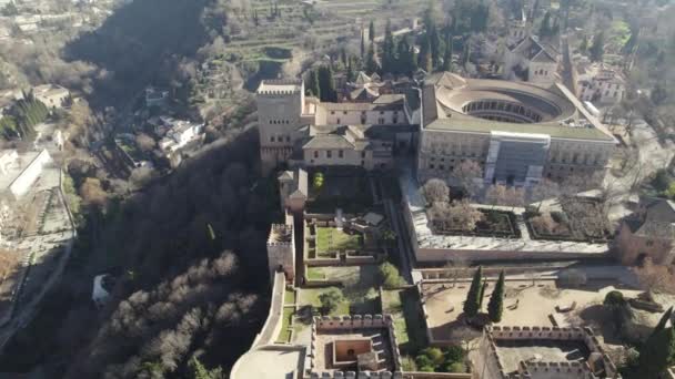 Κινηματογραφική Κεραία Από Εντυπωσιακό Παλάτι Φρούριο Αλάμπρα Γρανάδα Ισπανία — Αρχείο Βίντεο