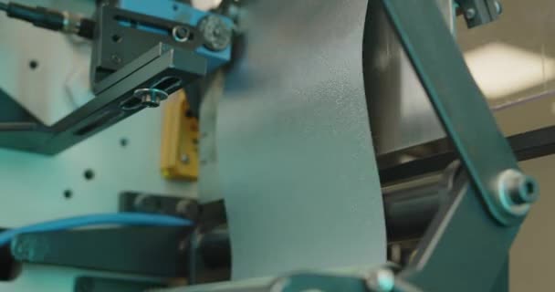 Transport Feuilles Aluminium Dans Les Installations Modernes Production Couvercles — Video