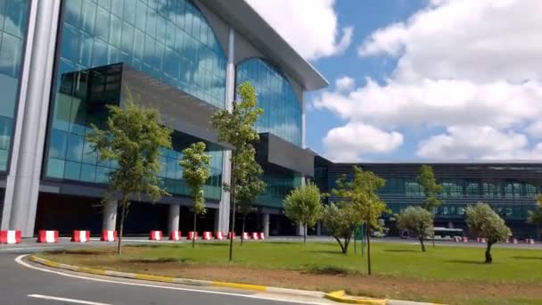 Güneşli Bir Günde Stanbul Havaalanı Nın Giriş Kapısı Güzel Binanın — Stok video