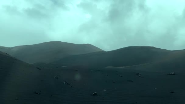 Ciemny Czarny Pustynny Krajobraz Lanzarote Popiołem Wulkanicznym Glebą — Wideo stockowe