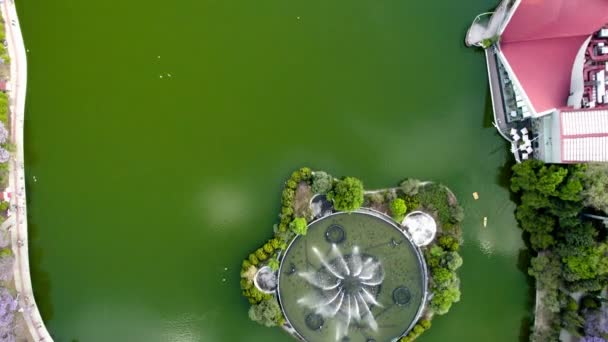 Tiro Cenital Lago Fonte Chaputlepec — Vídeo de Stock