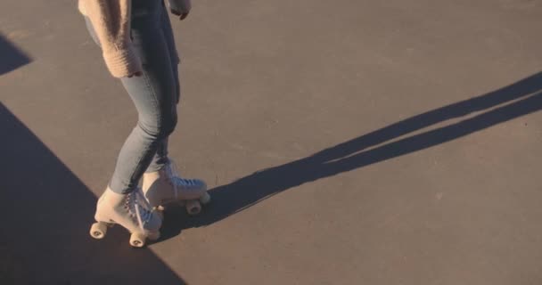 Attractive Woman Roller Skating Asphalt Surface Close Handheld View — Vídeos de Stock