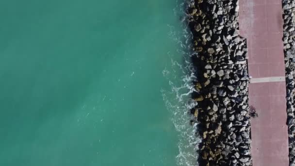 Een Uitzicht Van Boven Oceaan Golven Verpletterende Rotsen Tampico Veracruz — Stockvideo