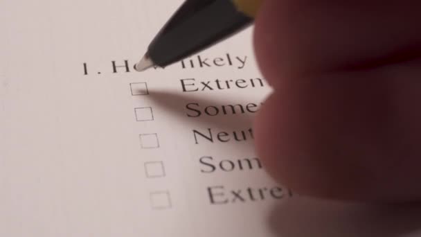 Person Marking Selection Box Survey Form Close — Vídeo de Stock