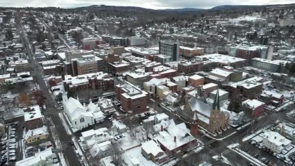 Downtown Ithaca Usa Winter Season Drone Aerial View Churches Buildings — Vídeos de Stock