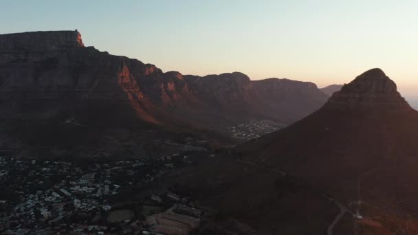 Закате Кейптауне Южная Африка Широкофюзеляжный Самолет — стоковое видео
