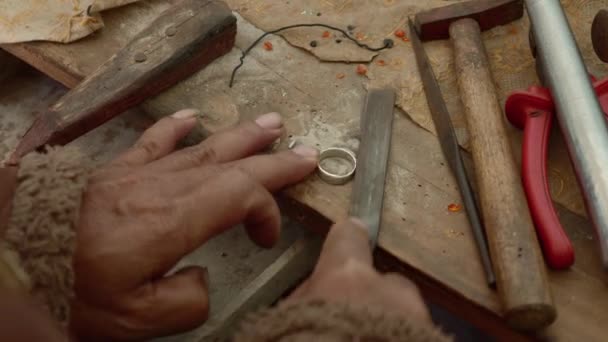 Artisan Working Silver Ring Filing Jewelry Piece Wooden Table Tools — Vídeo de stock