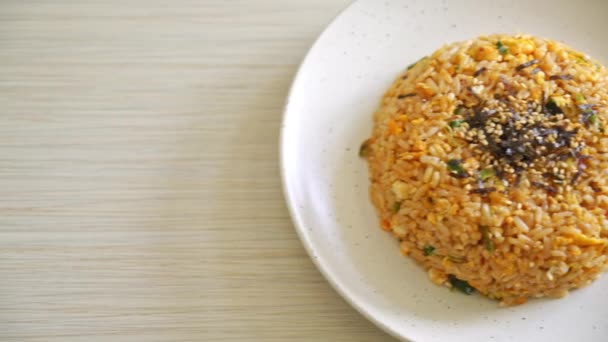 Kore Usulü Yumurta Ile Kızartılmış Pirinç Asya Usulü — Stok video
