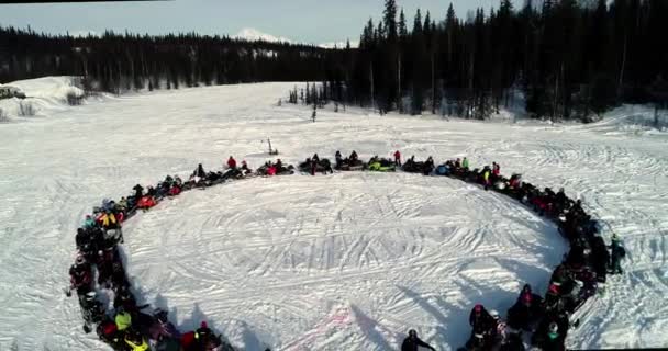 Alaska Ladies Snowmachine Ride Cancer Research Petersville Alaska — Wideo stockowe