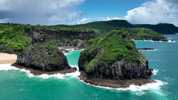 Fernando Noronha Brezilya Nın Deniz Manzaralı Vulkan Dağı Plajı Fernando — Stok video