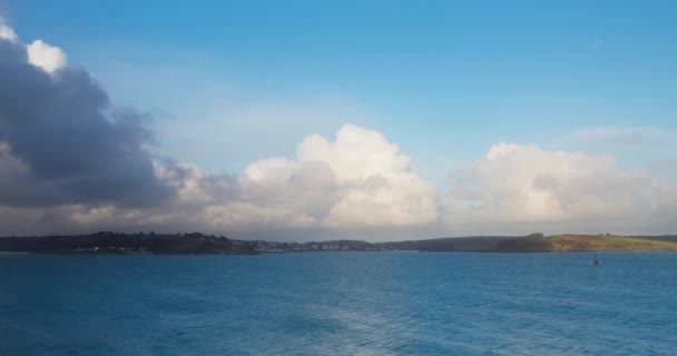 Cloudy Panoramic View Mawes Carrick Roads Estuary Pendennis Point Falmouth — Stock video
