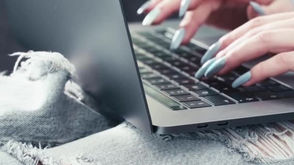 Long Nails Sexy Secretary Hands Close Typing Keyboard Laptop Device — Vídeos de Stock