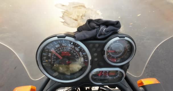 Himalayan Speedometer Bike Royal Enfild India Mumbai — Stockvideo