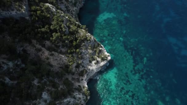 Aerial Drone Video Tropical Paradise Sea Cliffs Mediterranean Sardinia Costa — Stockvideo