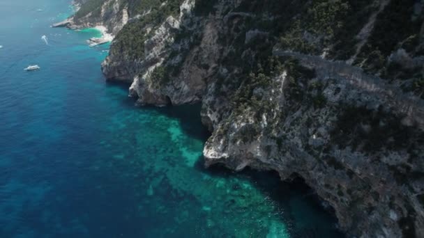 Aerial Drone Video Blue Paradise Sea Cliffs Mediterranean Sardinia Cala — Stockvideo