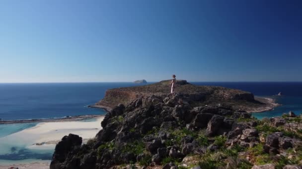 Woman Coastline Watches Sea Beach Vacation Relaxation Concept — Vídeos de Stock