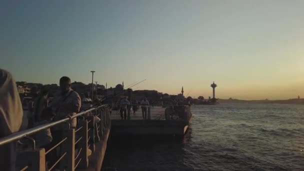 View Left Right Kadky Eminn Pier Heading Bosphorus Istanbul Summertime — Video Stock