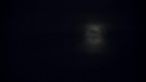 Black Clouds Passing Front Full Moon Night Sky — Vídeo de stock