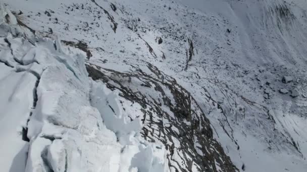 Drohnenblick Auf Große Gletscherbrüche Winter Den Alpen — Stockvideo