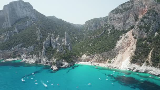 Aerial Drone Video Tropical Paradise Turquoise Beach Mediterranean Cala Goloritz — Stockvideo