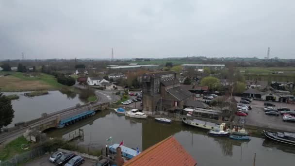 Aldea Battlebridge Essex Río Crouch Drone Metraje Aéreo Punto Vista — Vídeo de stock