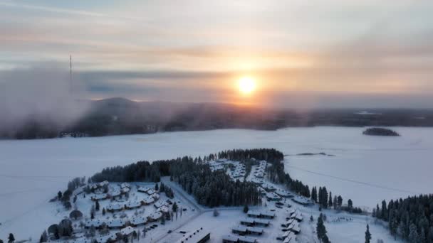 Aerial Drone View Cabins Sun Lake Foggy Vuokatti Mountain Sunset — Stock videók