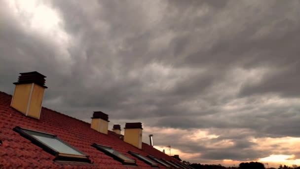 Timelapse Dramatic Rain Clouds Going Golden Yellow Sunset Light Peeking — стоковое видео