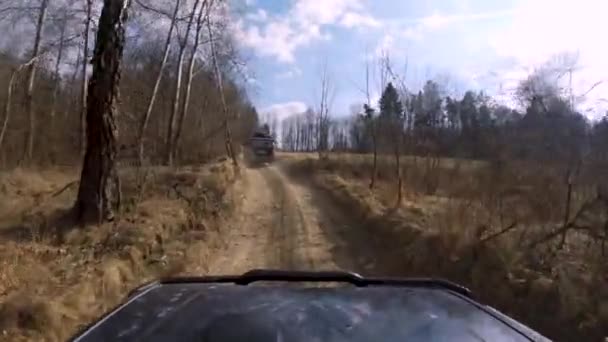 Vehículos 4X4 Conduciendo Bosques Barro Campos Polvo Vacíos Ventana Pov — Vídeos de Stock
