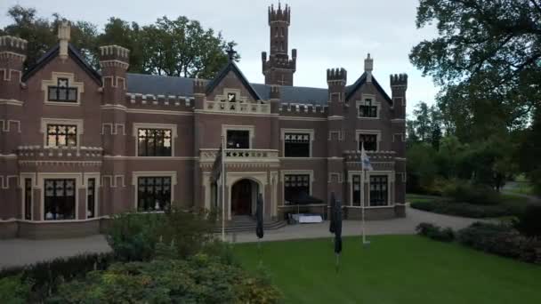 Dolly Beautiful Manor Green Estate — Video Stock