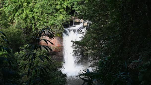 Gorgeous Waterfalls Seen Higer Ground Showing Dramatic Perspective Heo Suwat — Video Stock