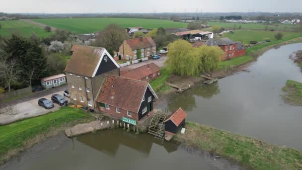 Watermolen River Crouch Essex Engeland Buurt Van Battlebridge Luchtfoto Drone — Stockvideo