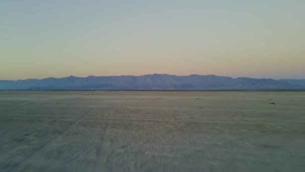 Drone Girato Laguna Salada Baja California Passo Uomo Una Jeep — Video Stock