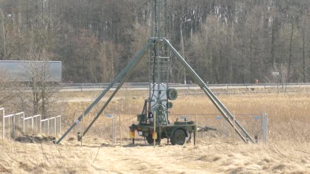 Usa Military Communications Antenna Tower Poland Dorohusk Border Crossing — стокове відео