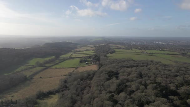 Rolling Green Forested Hills Pasture Land English Autumn Aerial — Vídeo de stock